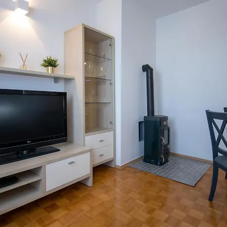 Mialu Apartment