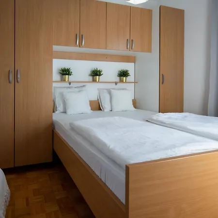 Mialu Apartment