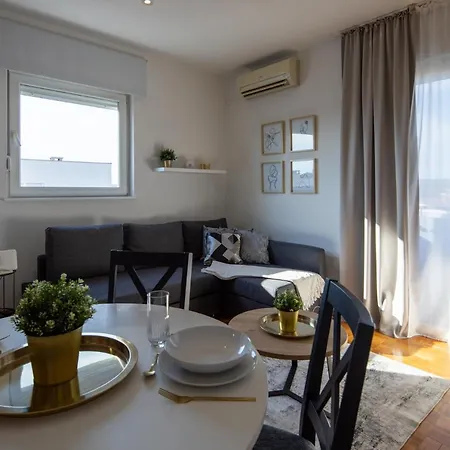 Apartment Mialu