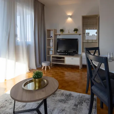 Apartment Mialu *