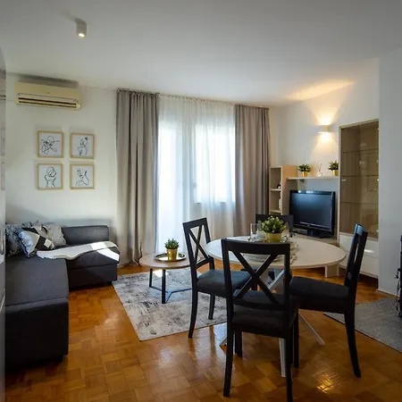 Apartment Mialu